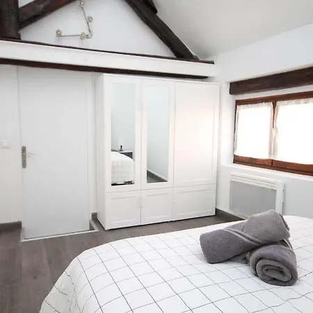 Magnifique Cosy Tram 4pers Gare Wifi * Pierrefitte-sur-Seine